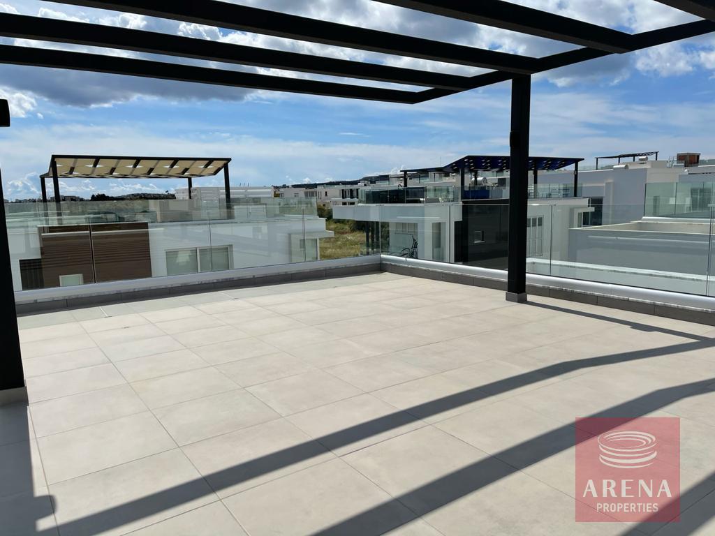 New luxury villa in Ayia Triada - roof garden