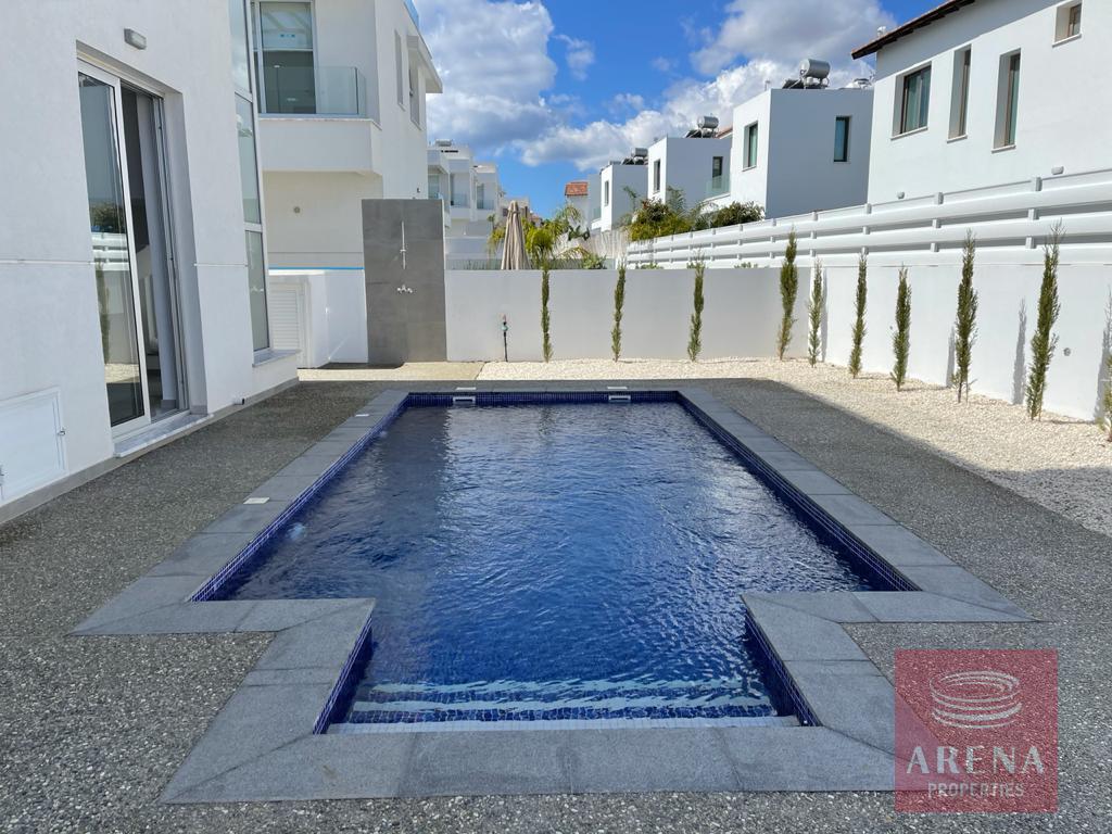 New luxury villa in Ayia Triada - pool