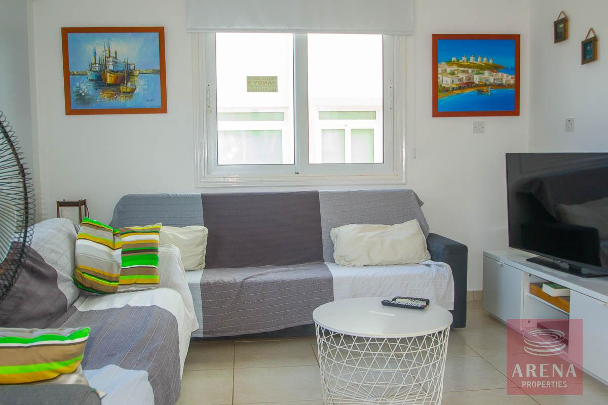 Villa for rent in Protaras - living room