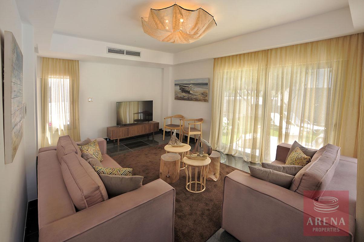 3 bed villa in pervolia - living room