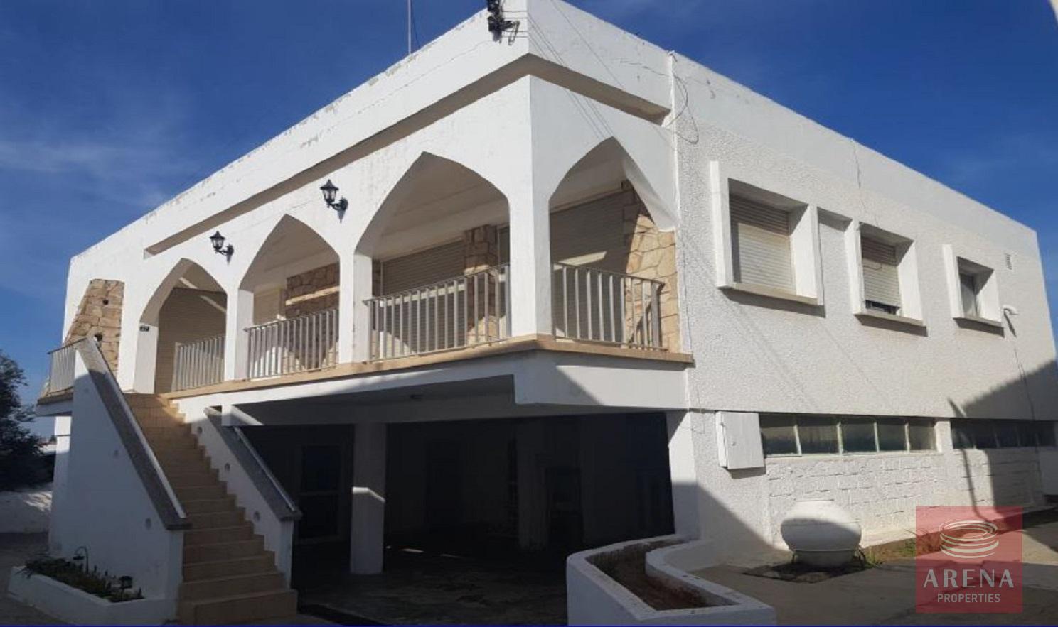 house in paralimni