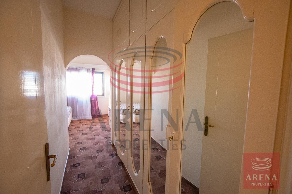 3 bed apt in Paralimni for rent - hallway