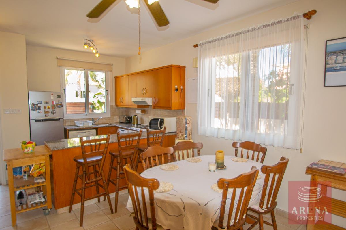 Villa in Ayia Thekla for Sale -dining area