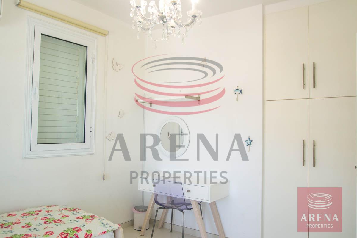 Villa in pernera to buy - bedroom