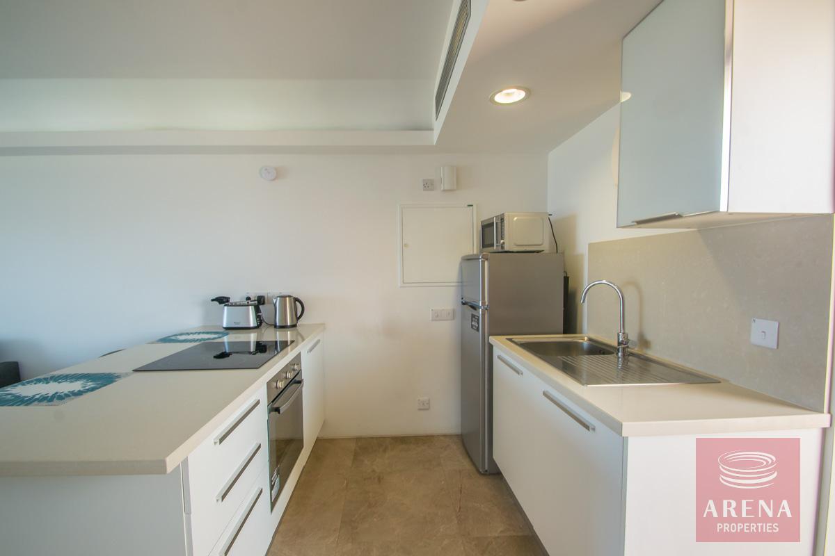 beachfront apartment in Protaras - kitchen