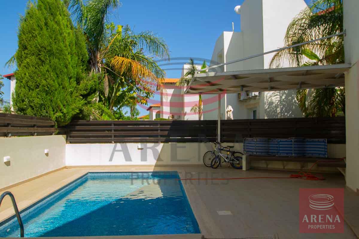 Beautiful villa with title deeds in Pernera - swimming pool
