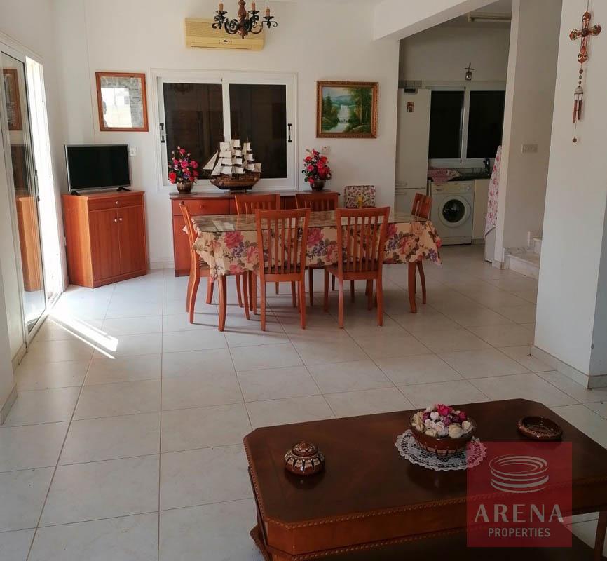 2 bed villa in ayia thekla - dining area