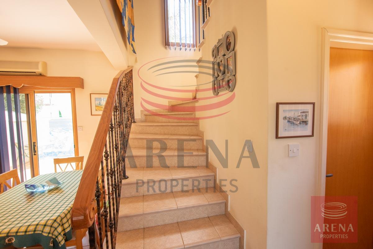 3 Bed villa in Sotira - stairs