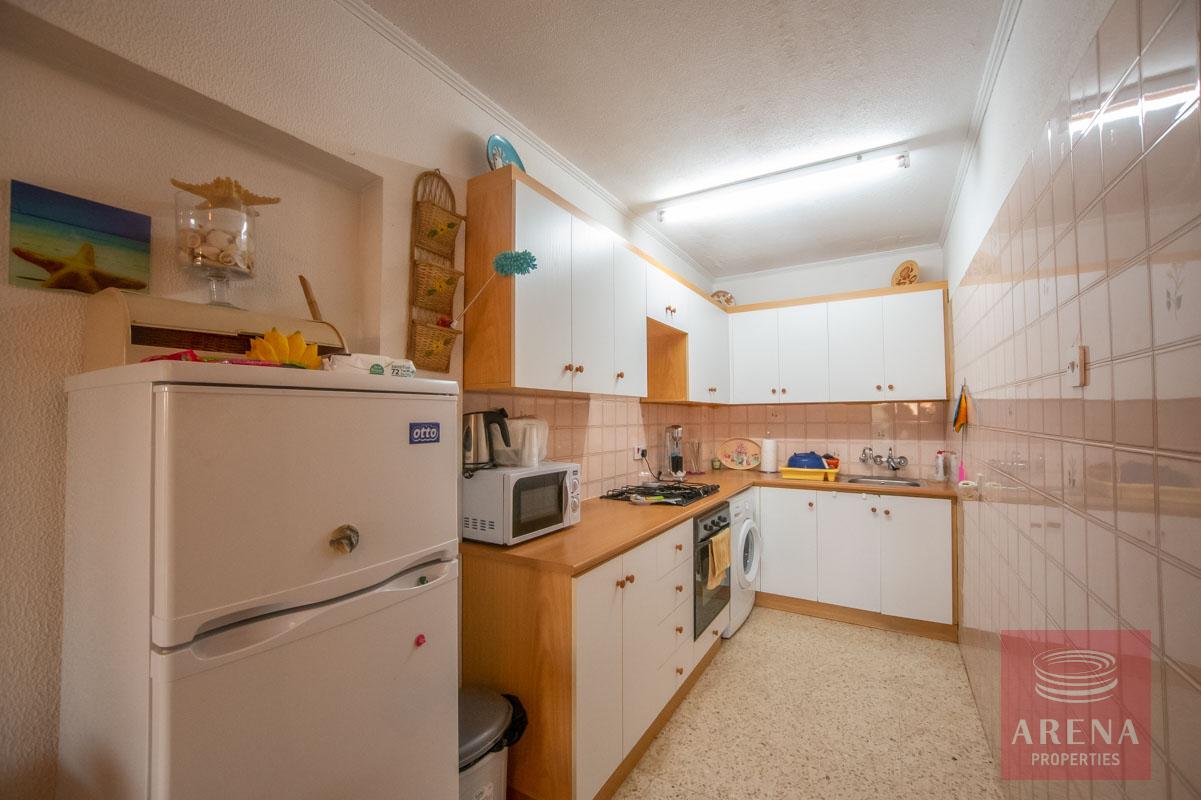 Ground floor apt in Kapparis for sale - kitchen