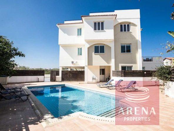 1 apt in pernera 5083