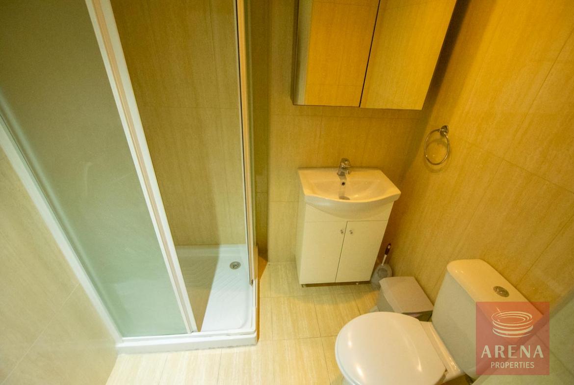 Apartment in Pernera - bathroom