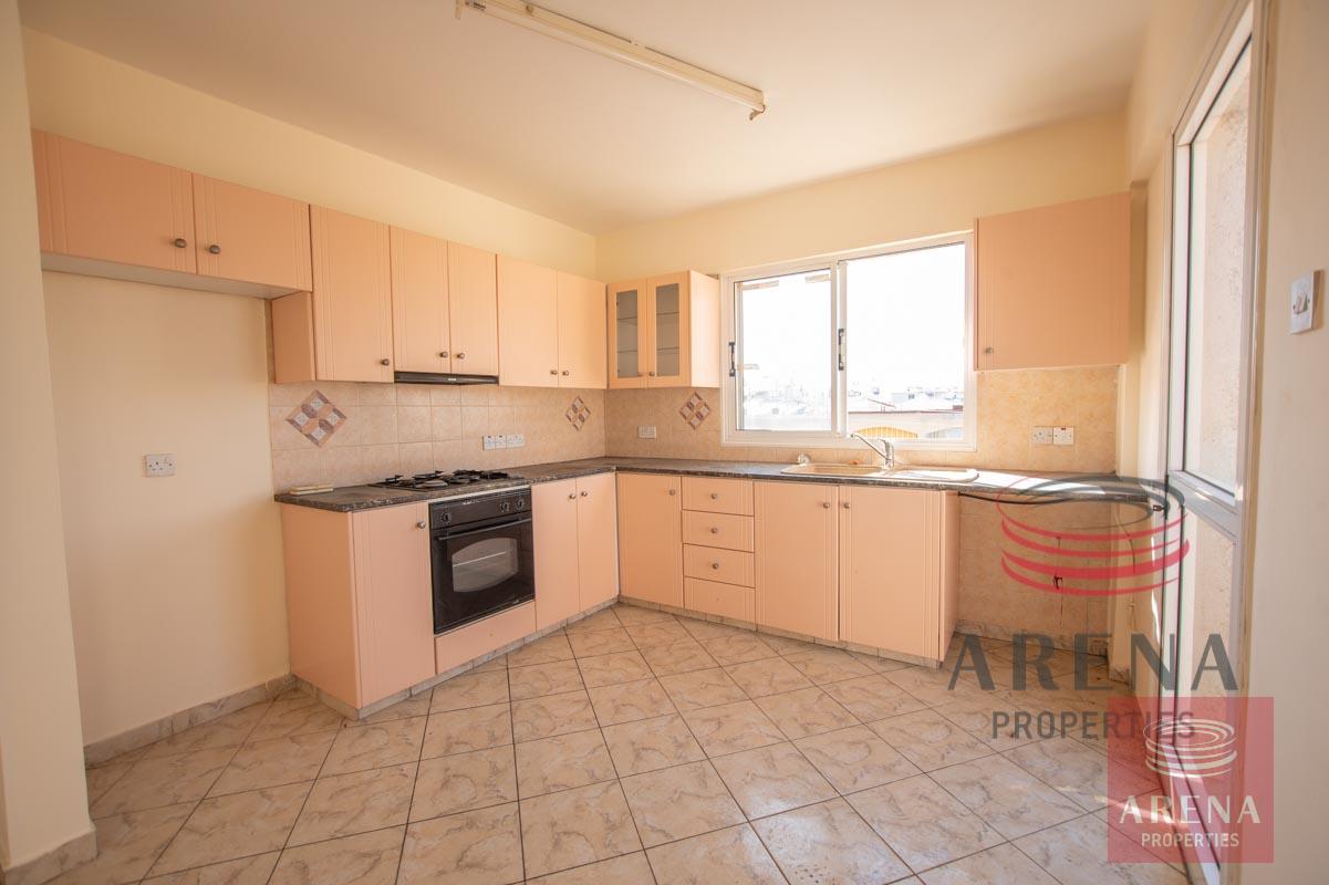 3 Bed apt for sale in Paralimni - kitchen
