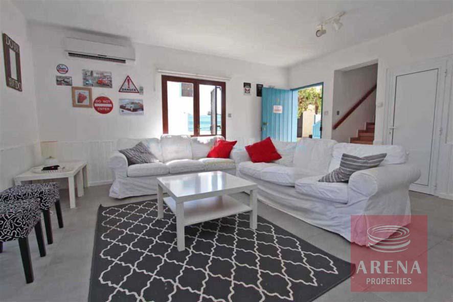 villa for rent - sitting area