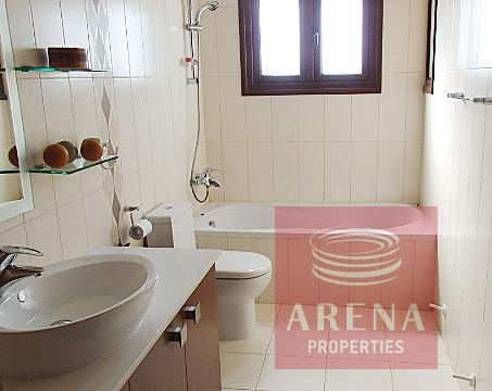 Bungalow for sale in Troulloi - bathroom