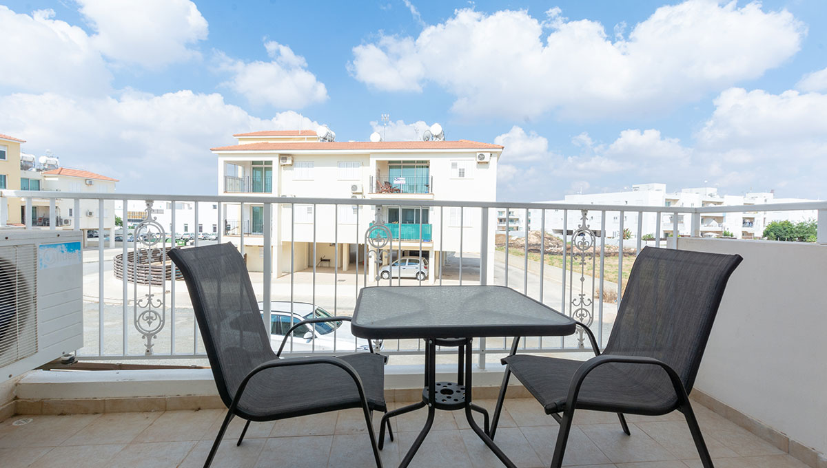 Buy Rent Cyprus - balcony