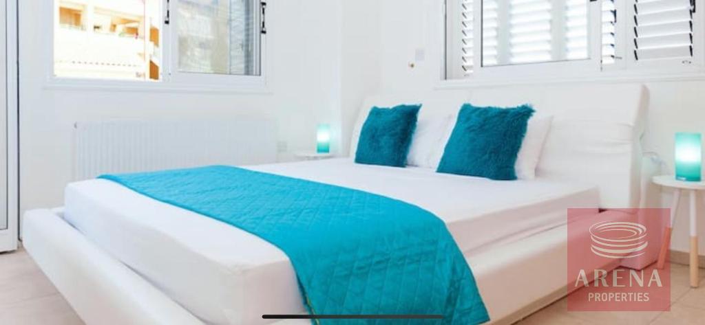4 Bed villa in Pernera - Bedroom