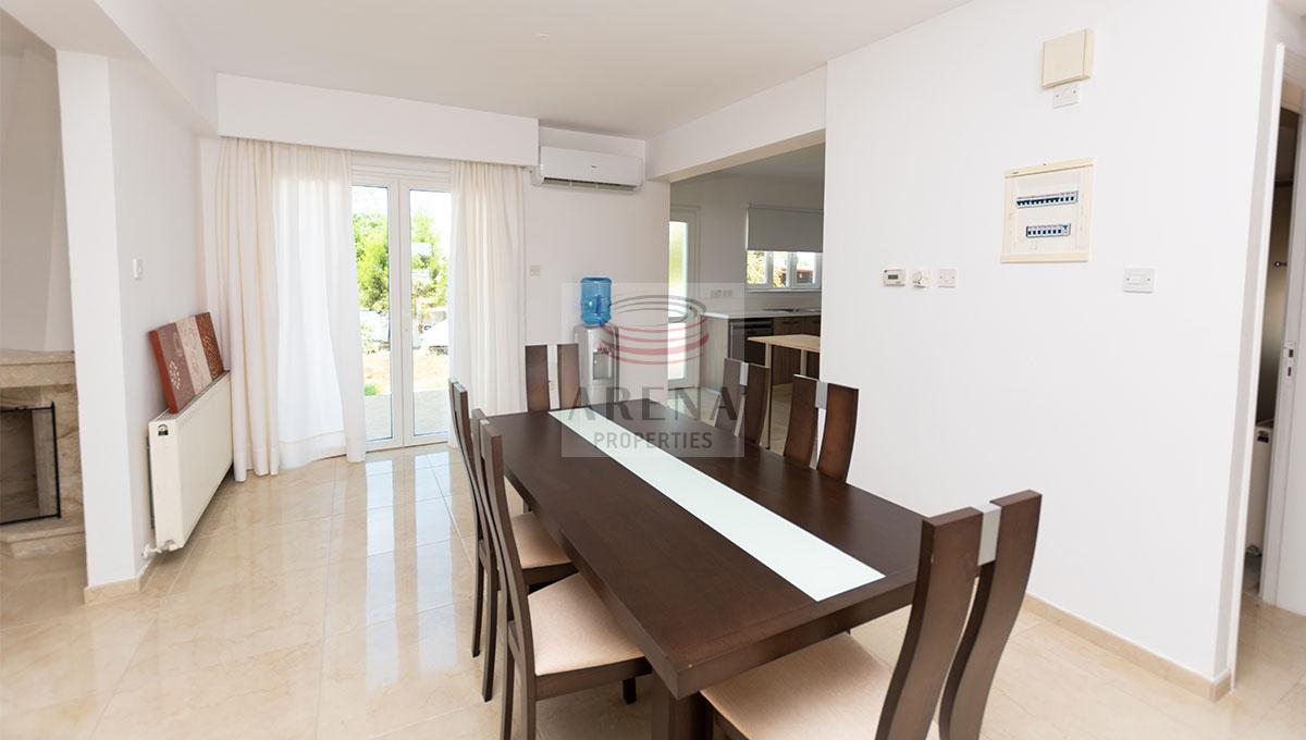 4 Bed Villa in Kokkines - dining area