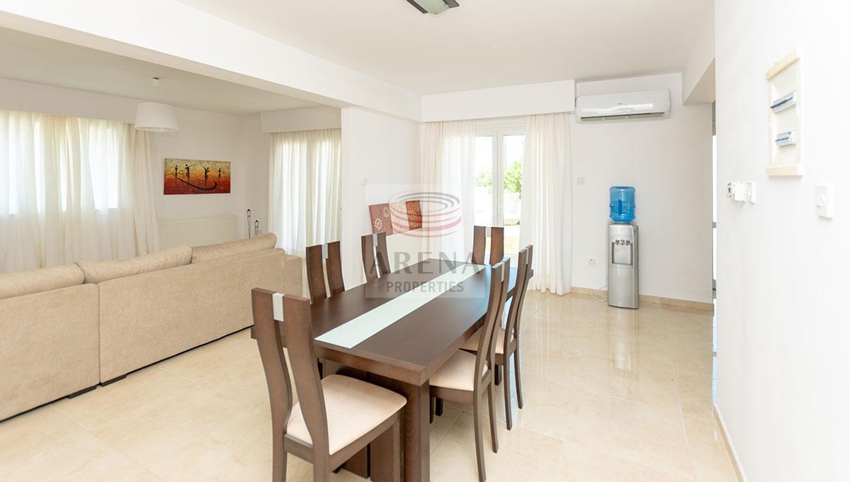 4 Bed Villa in Kokkines for sale - dining area