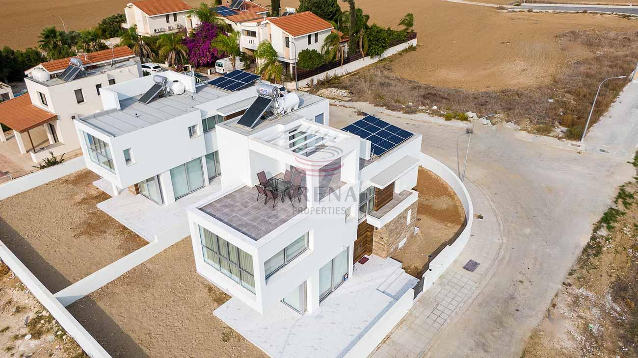 3 Bed New villa in Pyla for sale