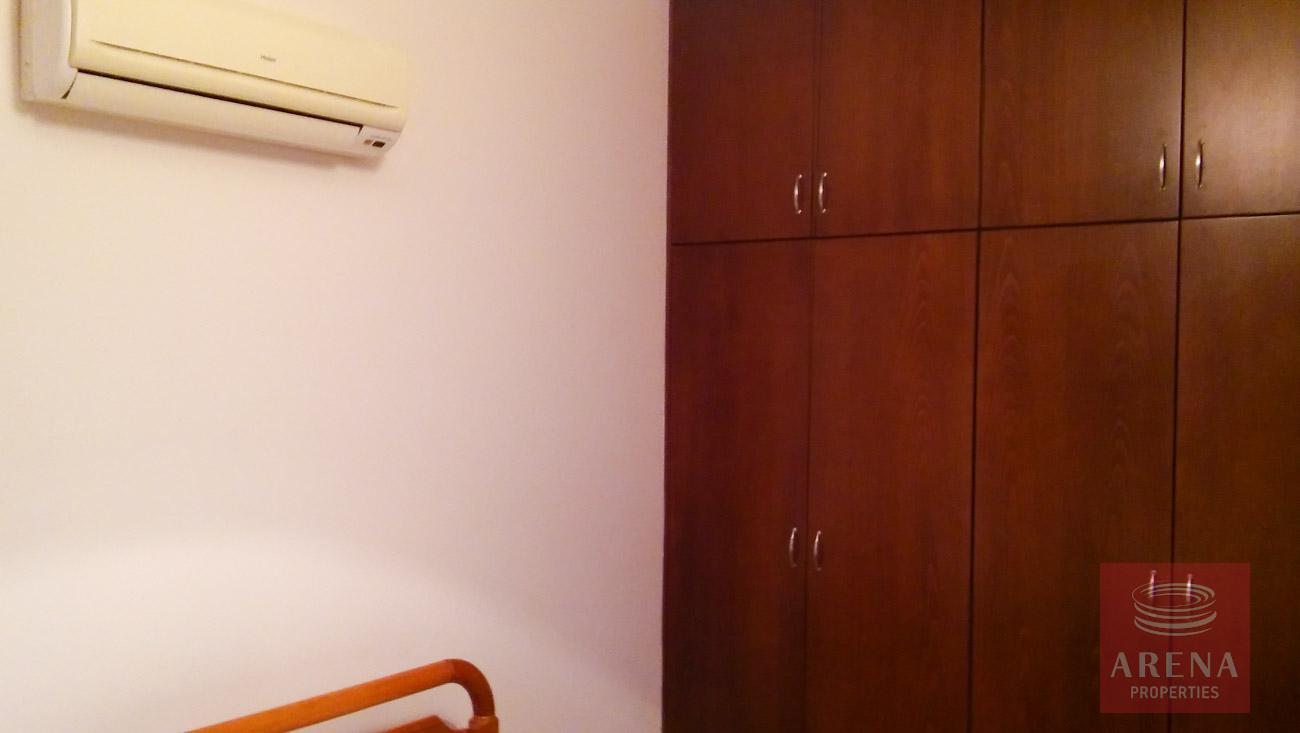 2 bed apt for rent in Larnaca - bedroom