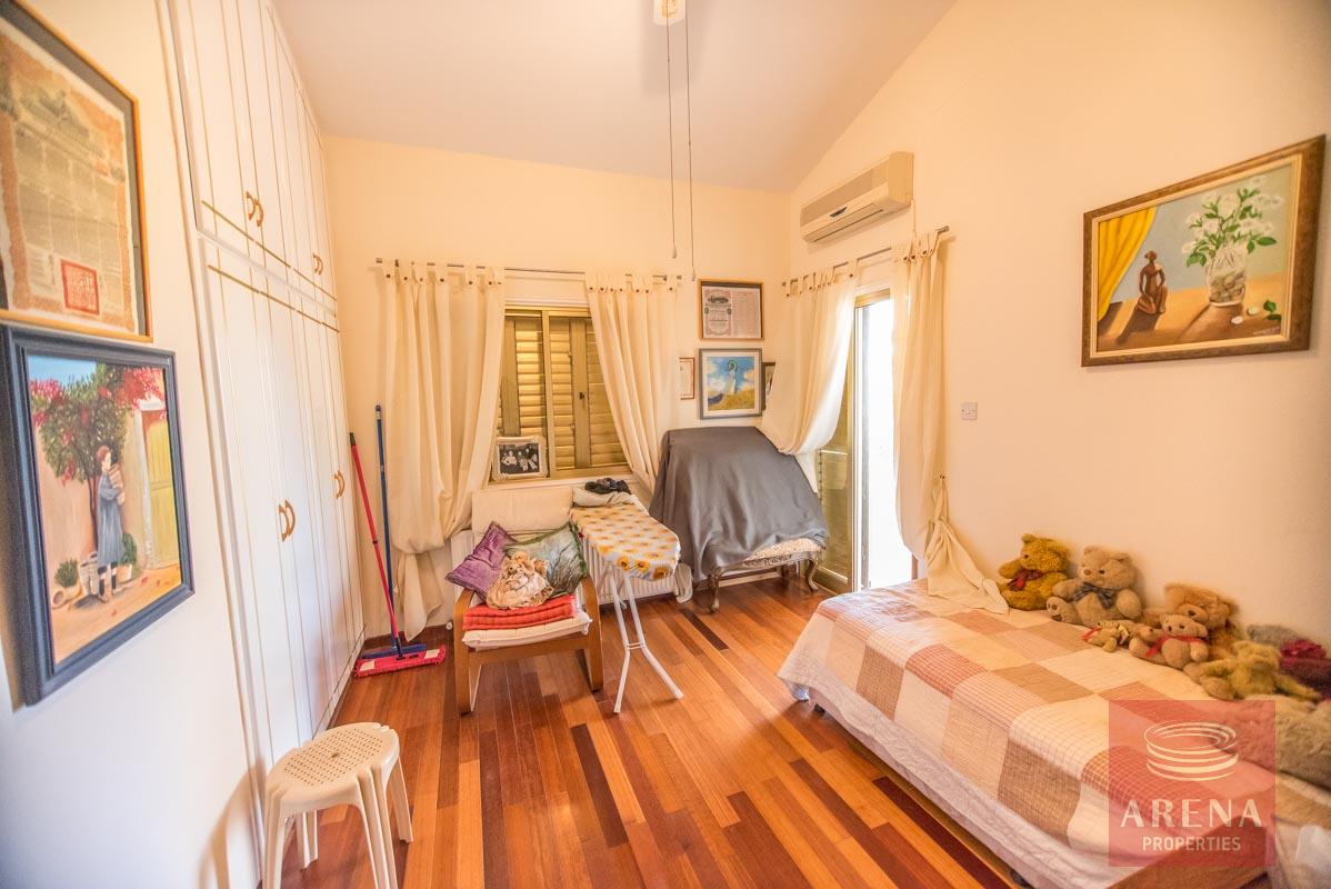 Detached House in Ahna for sale - bedroom