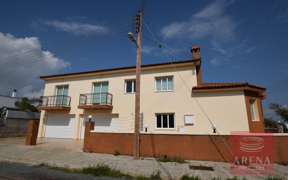House in Liopetri for sale
