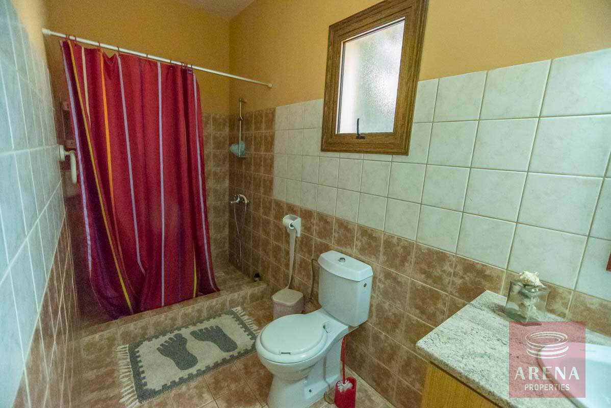 Detached House in Ahna for sale - bathroom