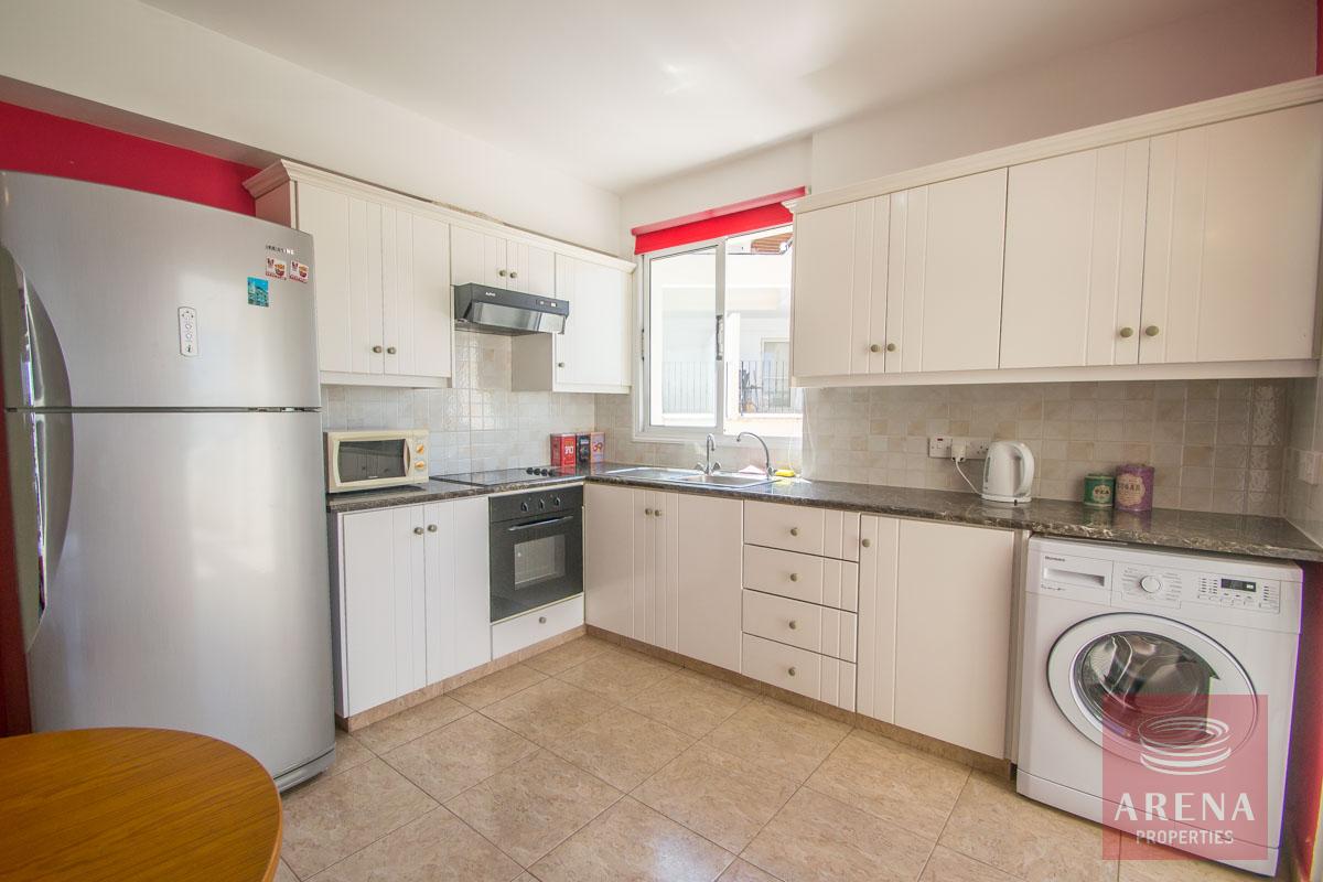 Flat for rent in Pernera - kitchen