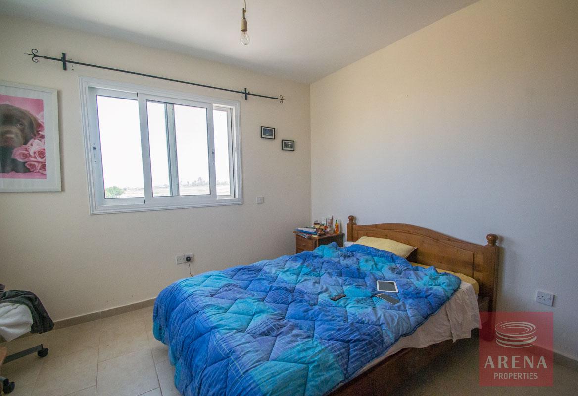 for sale villa in Paralimni - bedroom
