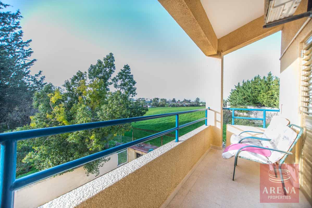 Detached House in Ahna for sale - balcony