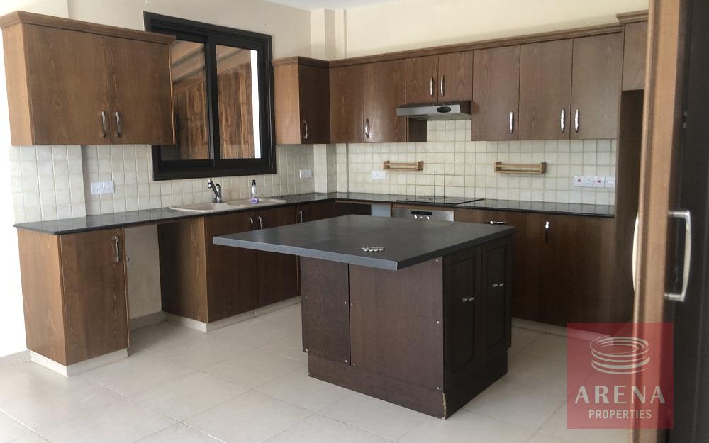 Link Detached House in Pyla - kitchen