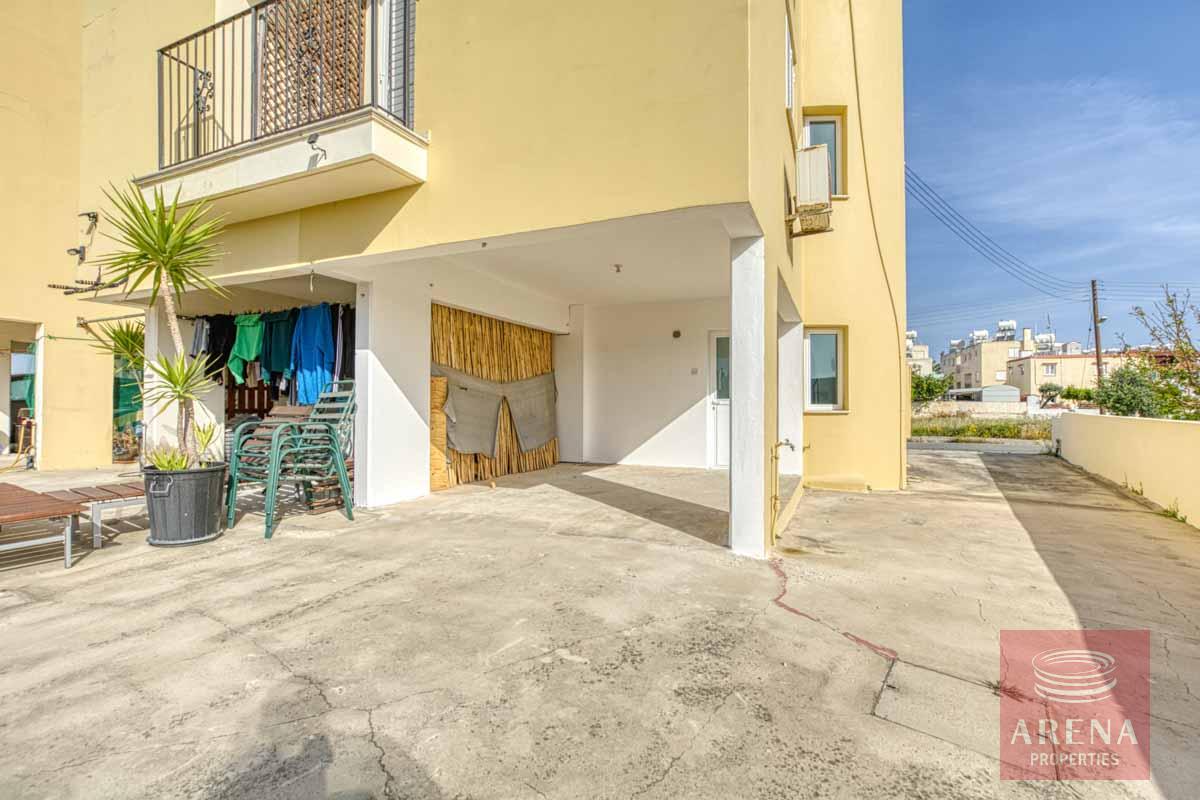 3 Bed TH for sale in Paralimni - parking