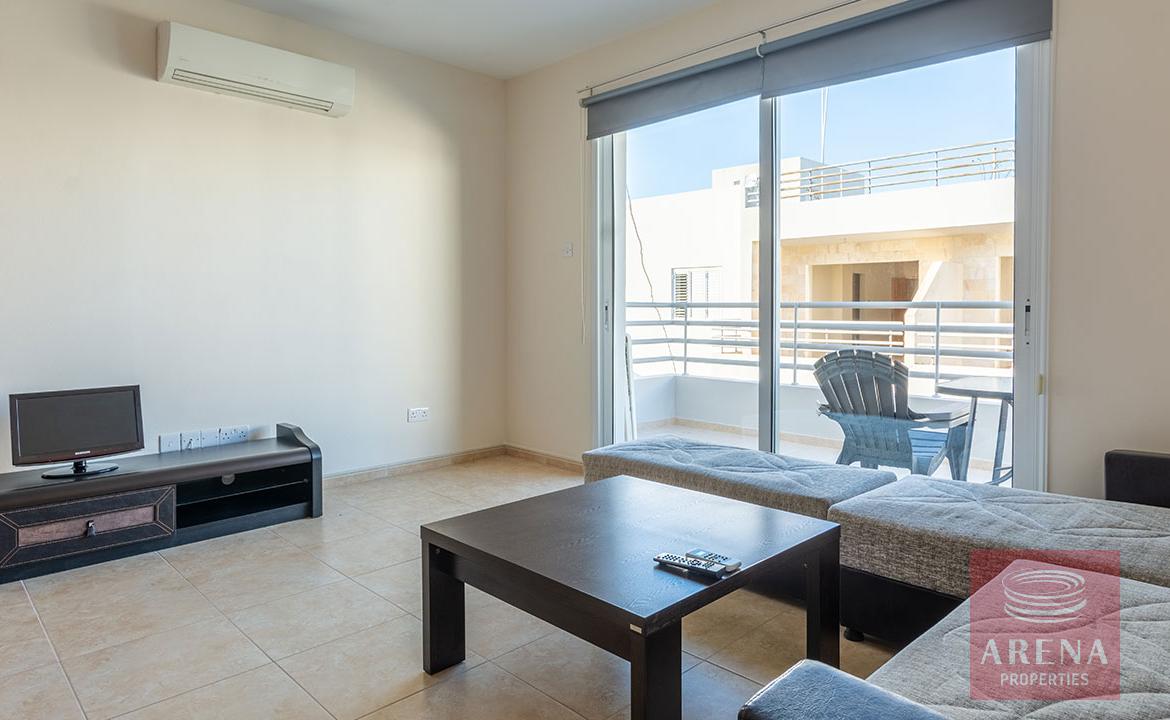 2 Bed Apt in the center of Paralimni - sitting area