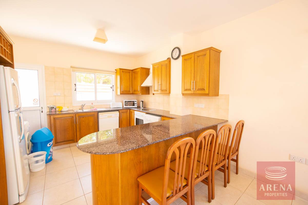 3 bed house in Paralimni - kitchen