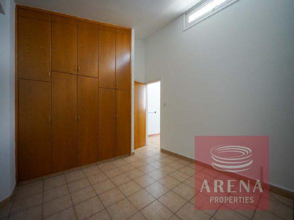 15-4-Bed-house-in-Sotiros-5921