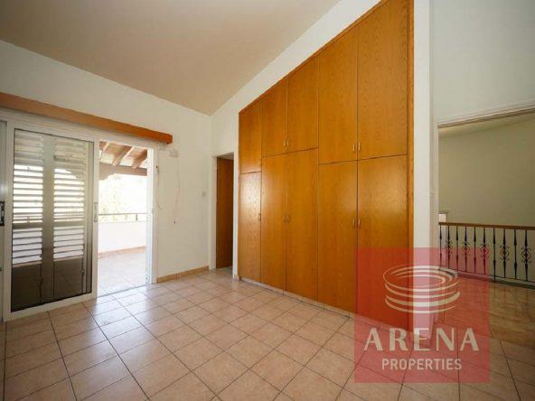 18-4-Bed-house-in-Sotiros-5921