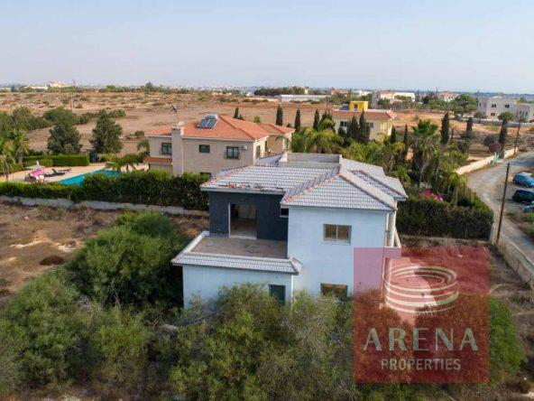 2-detached-house-in-paralimni-5927