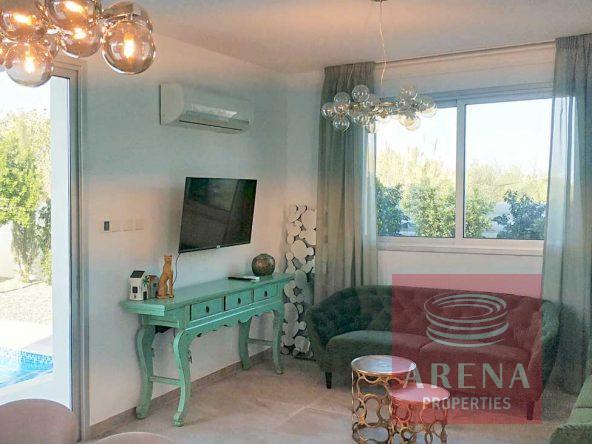 6-3-bed-luxury-villa-for-rent-5924