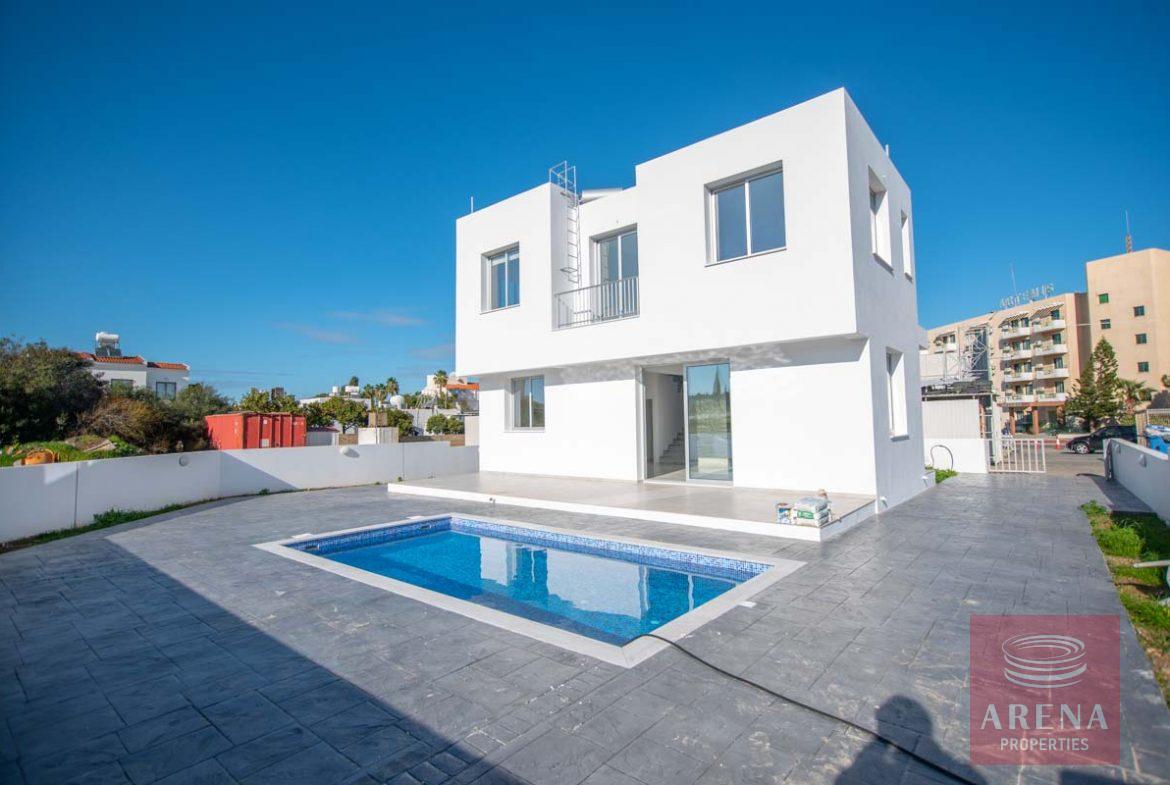 Villa for rent in Protaras