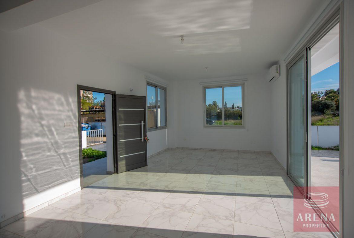 Villa for rent in Protaras - living area