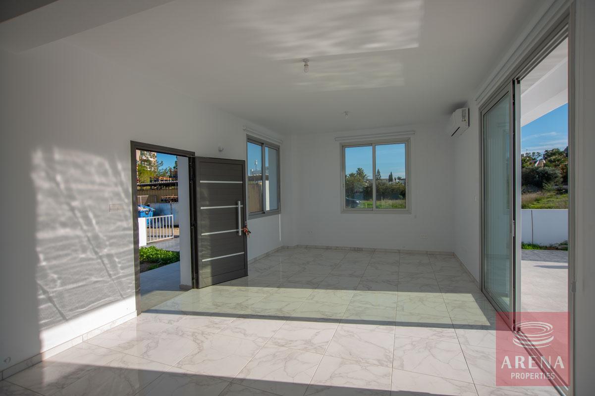 Villa for rent in Protaras - living area