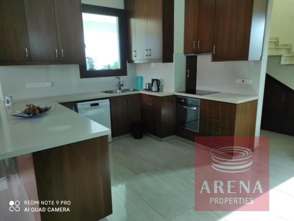 5-House-in-Mazotos-for-rent-6002