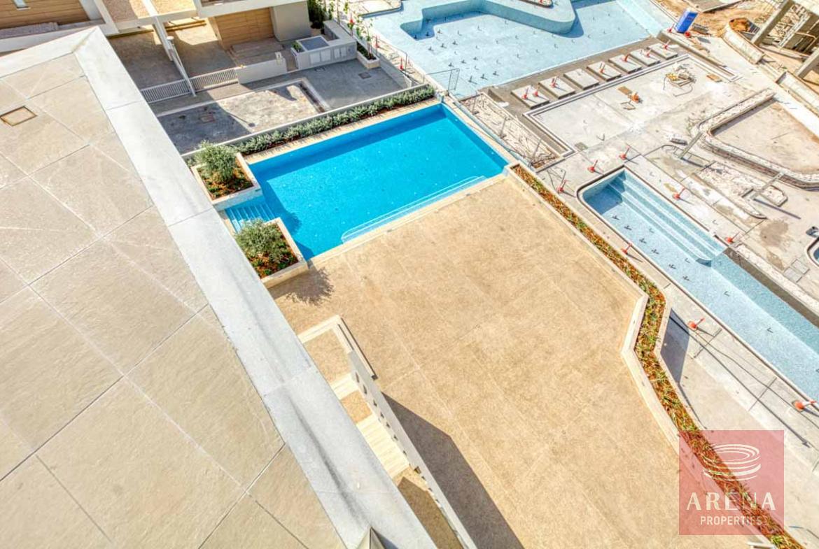 luxury apartment in Ayia Napa - communal pool