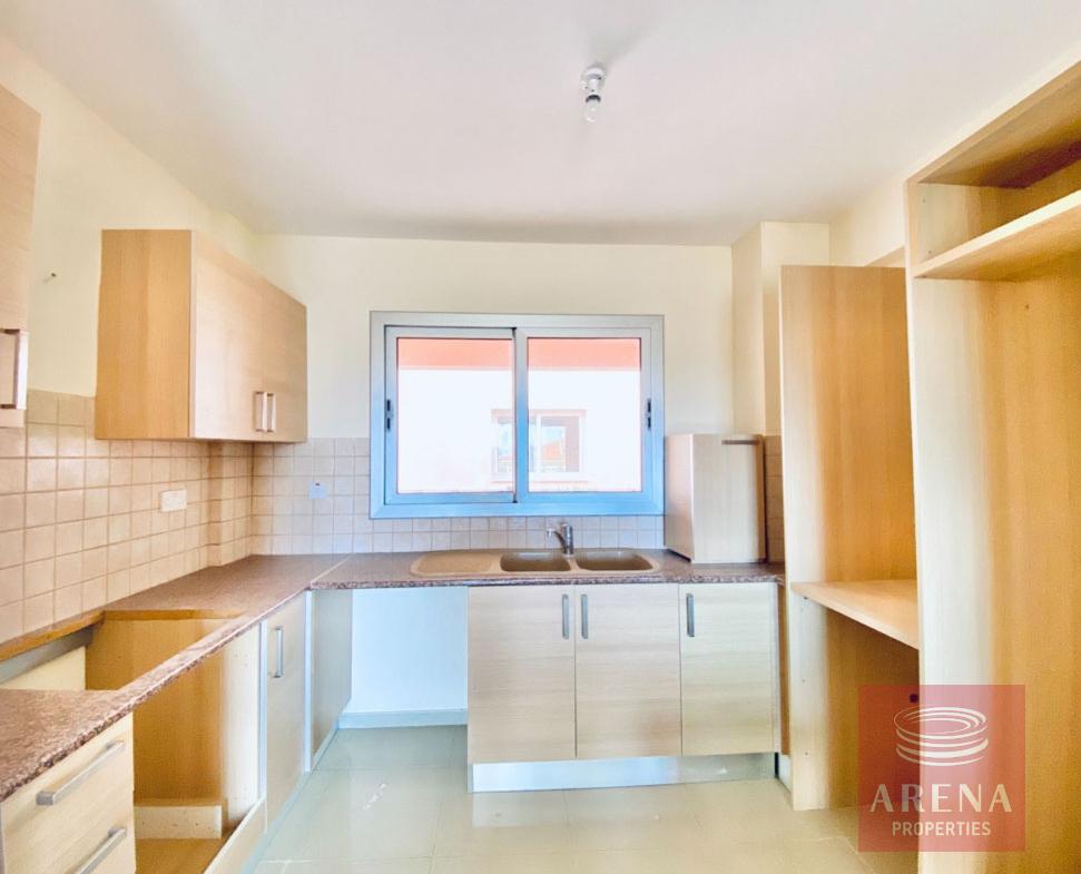 Apartment with Deeds in Paralimni - kitchen