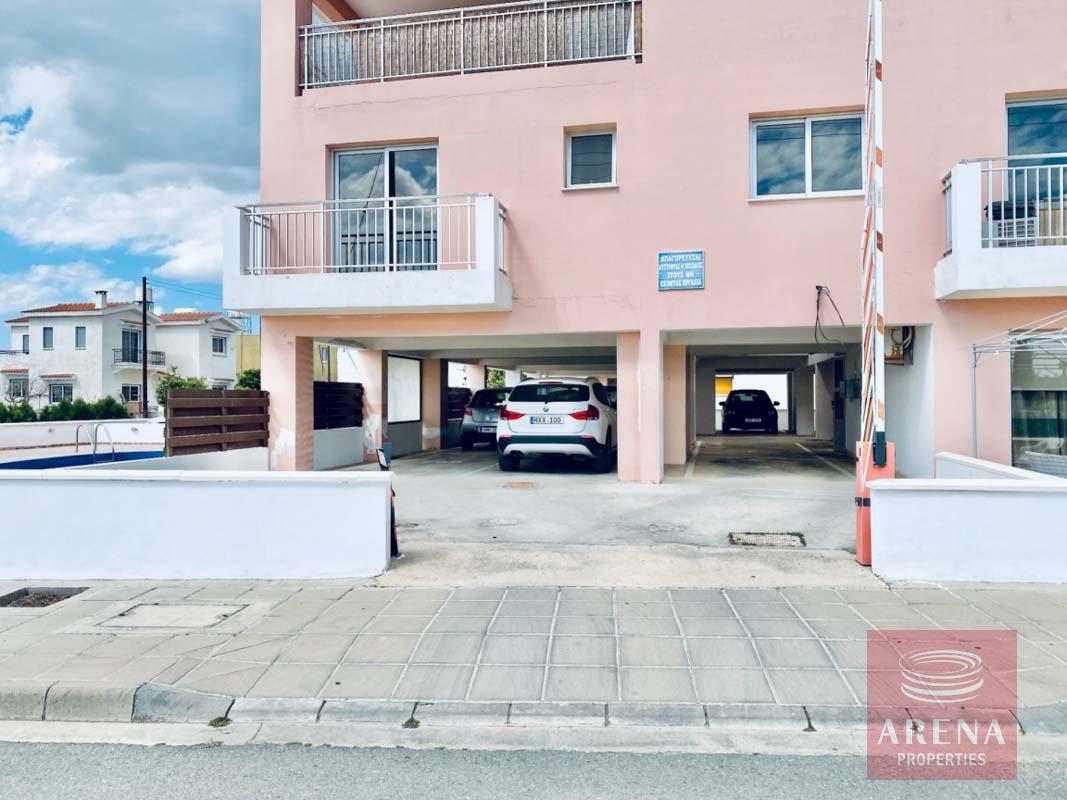 Apartment with Deeds in Paralimni for sale