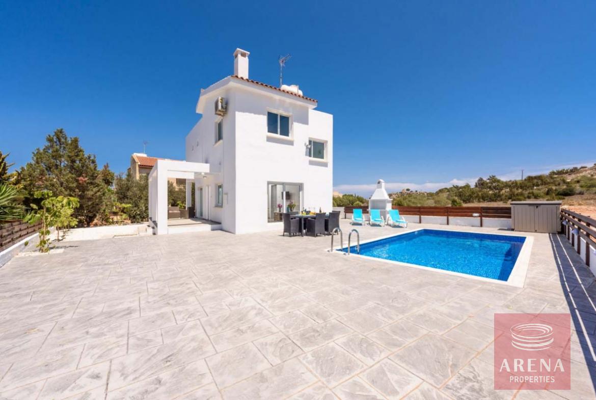 For sale villa in Protaras