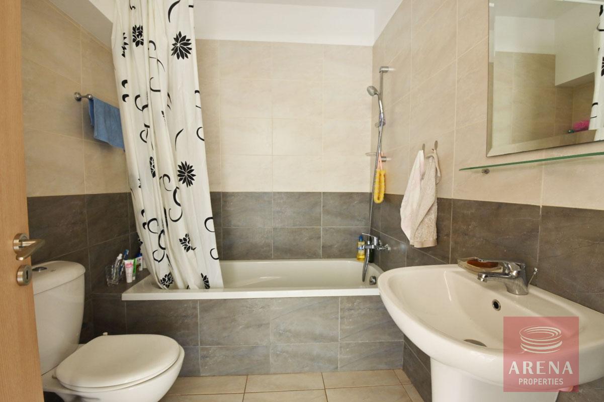 Apartment inn Kapparis for sale - bathroom