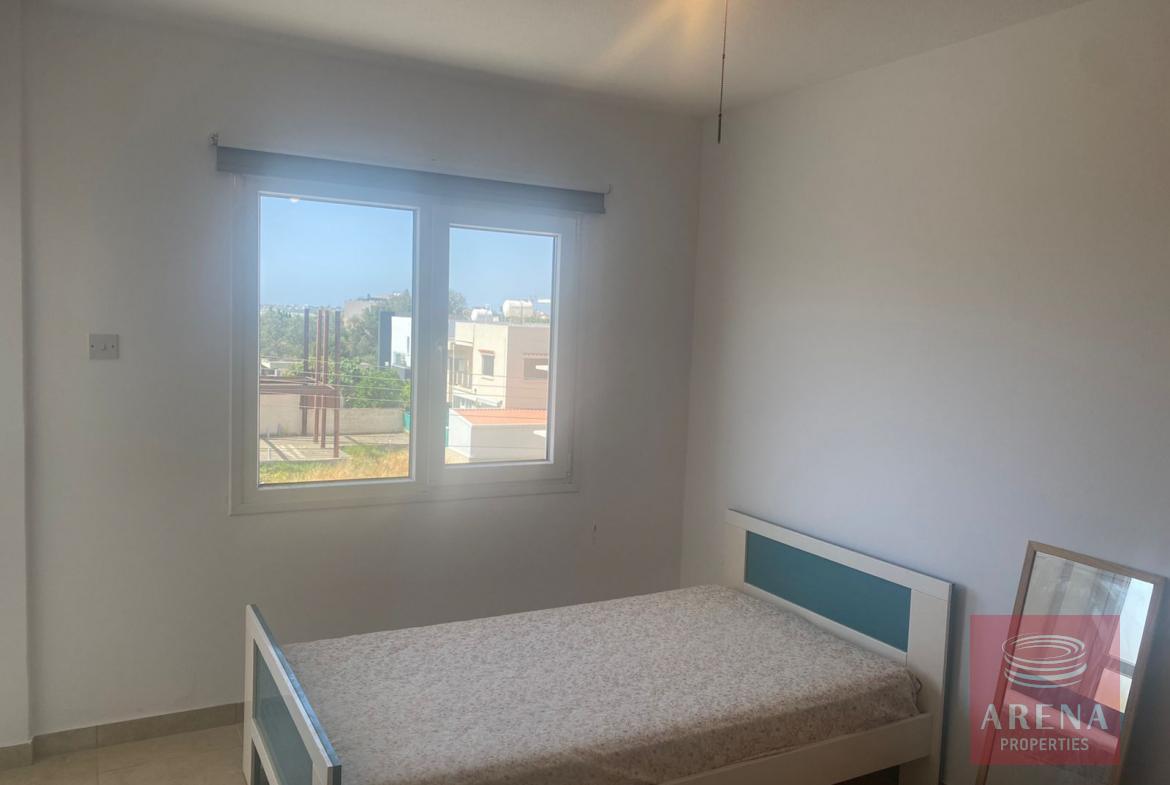 Flat for rent in Paralimni - bedroom