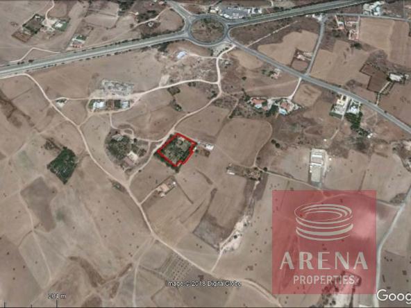 1 land for sale in paralimni