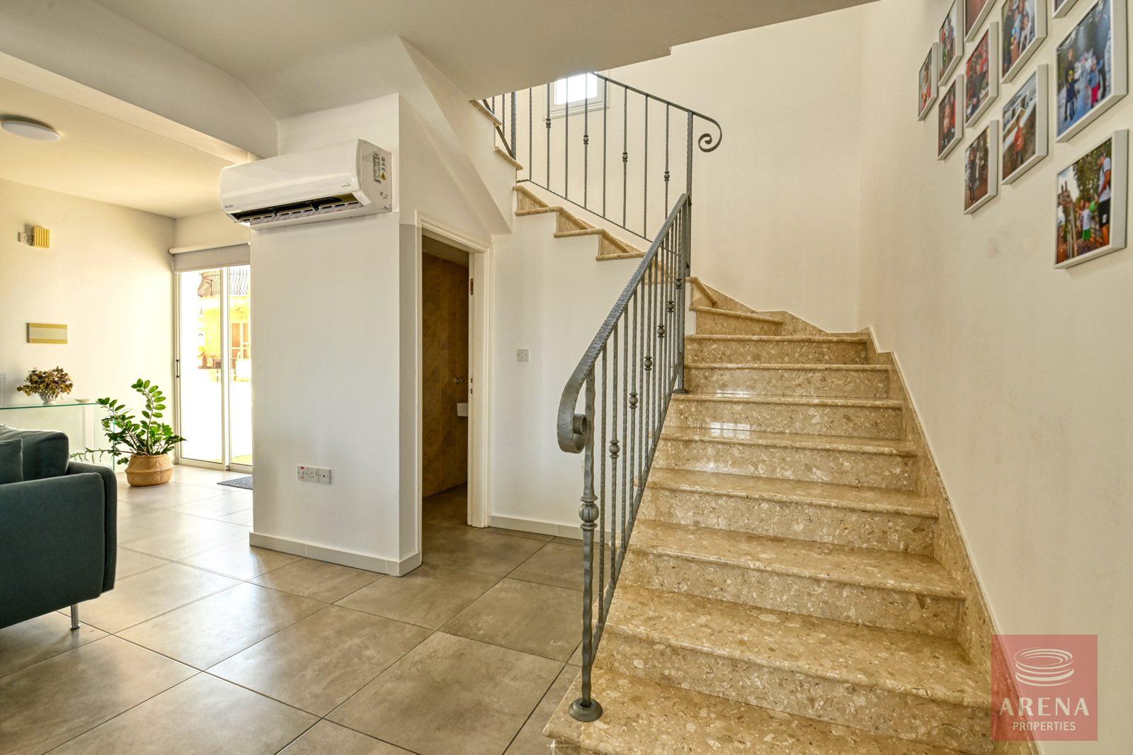 House with Deeds in Paralimni - stairs